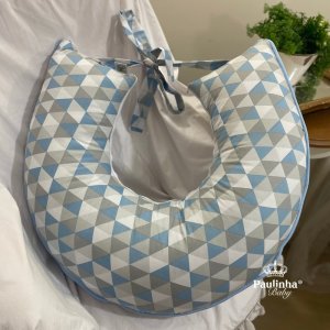 Almofada de Amamentação Baby Mix Aviador Triângulo Azul e Cinza