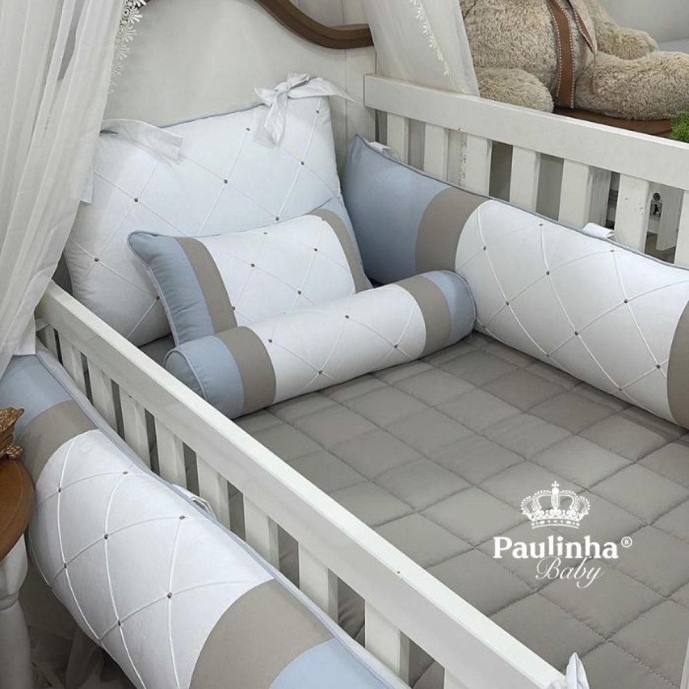 Enxoval de Berço 08 Peças Personale Baby Branco Cinza e Fendi 200 Fios